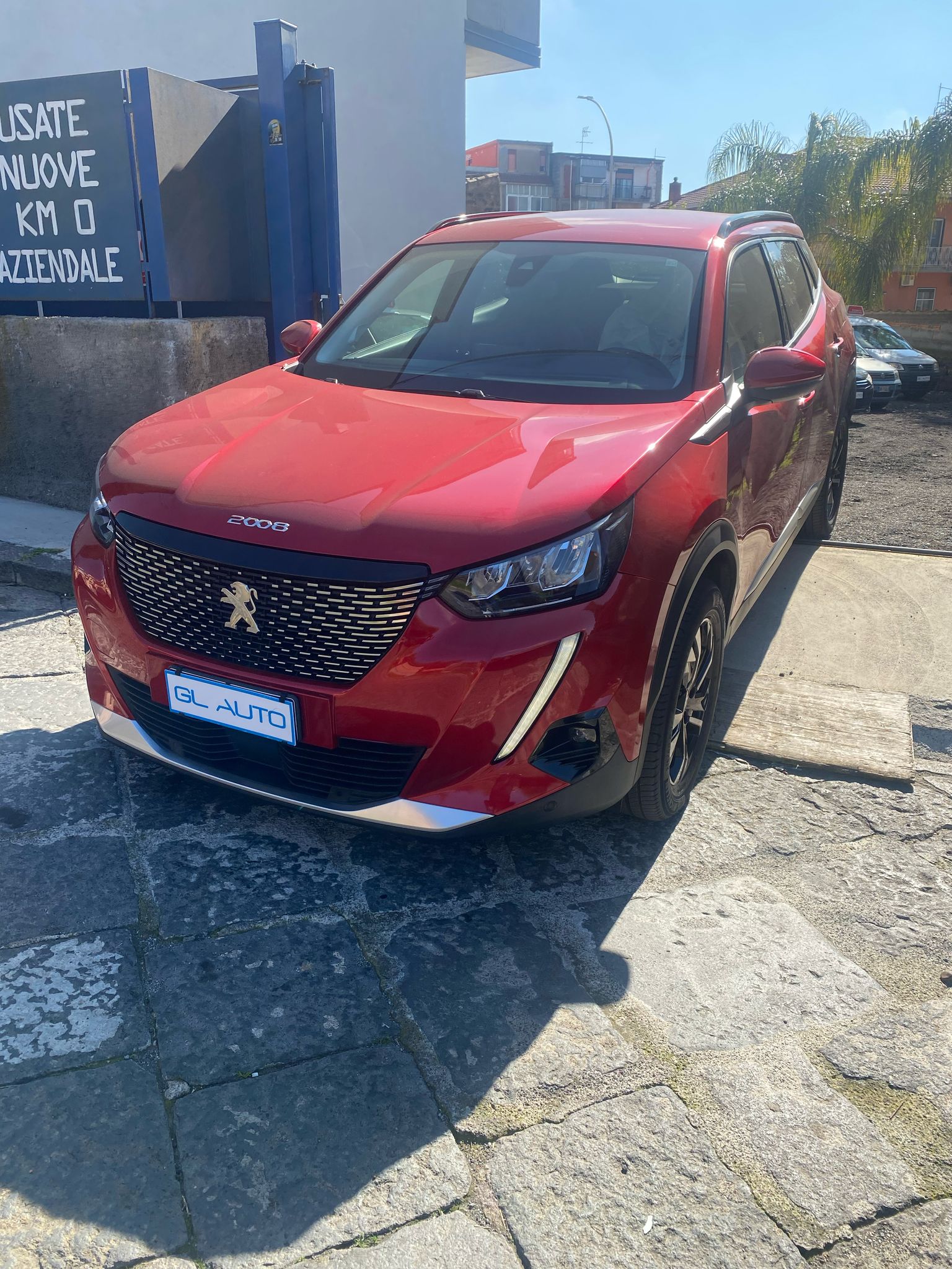 PEUGEOT 2008 1.2 puretech allure 130v allure 